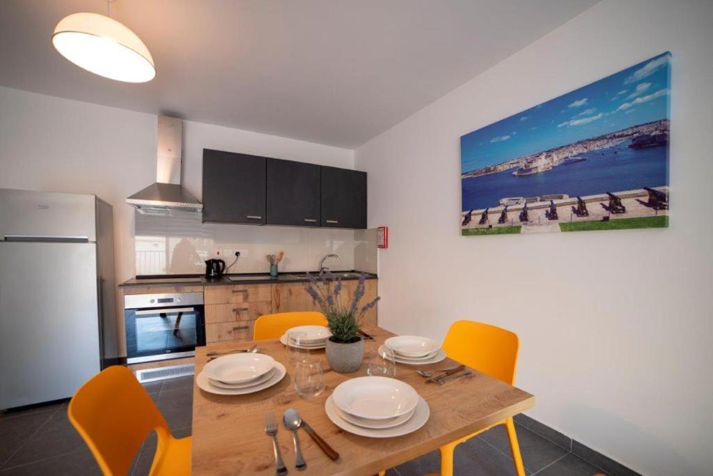 Isky Apartments Gzira Екстериор снимка