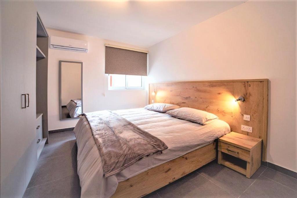 Isky Apartments Gzira Екстериор снимка